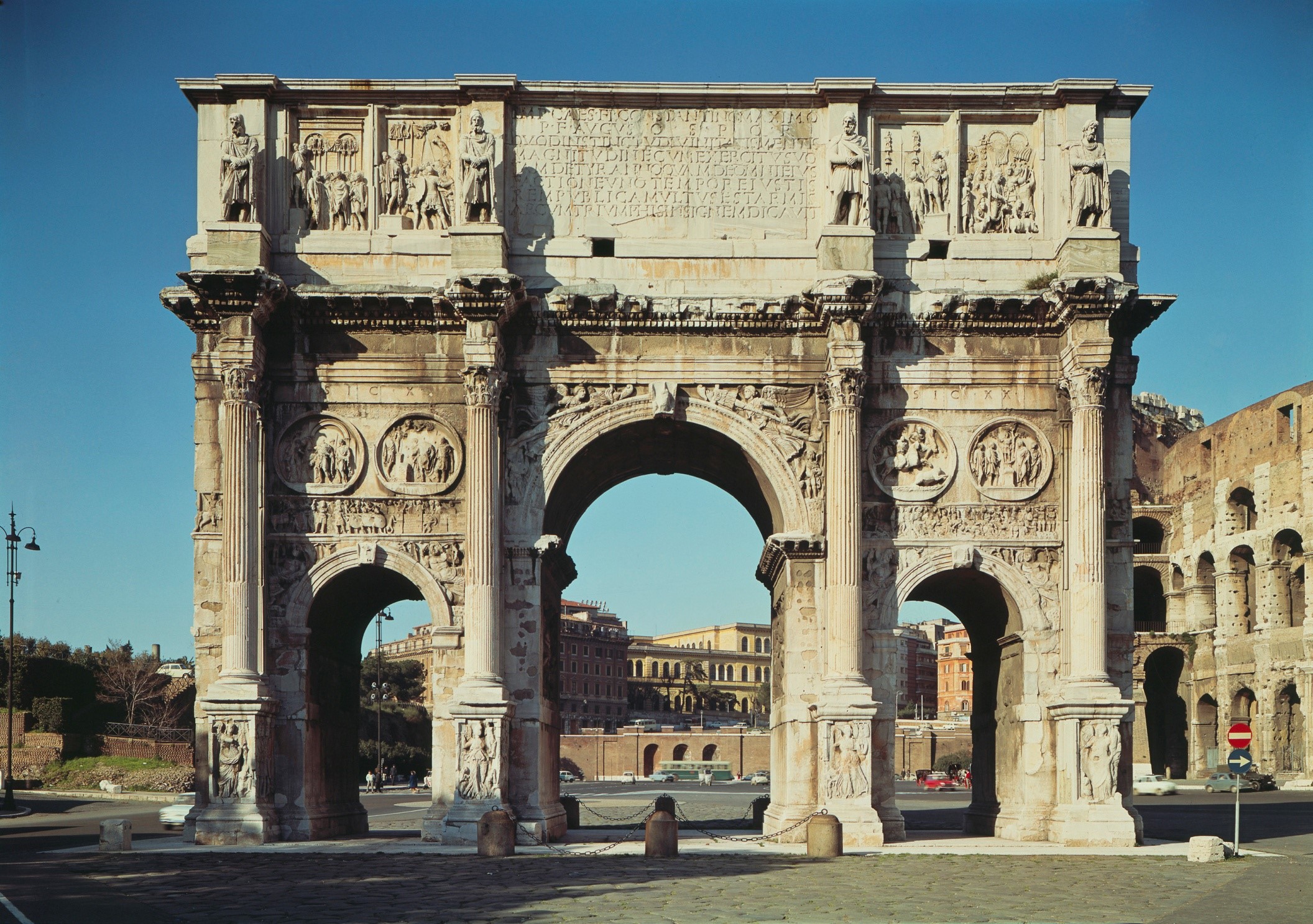 <p>Arch of Constantine</p>