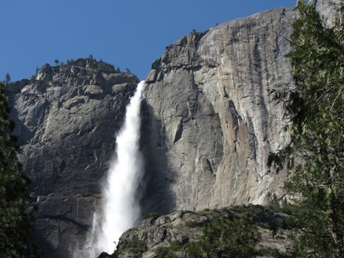<p>Sierra Nevada Mountains, California</p>