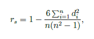 <p>dám hodnotám pořadí od největší po nejmenší (nebo naopak) v obou sloupcích =&gt; spočítám druhou mocninu rozdílů pořadí v hodnotě prvního a druhého znaku (d<sup>2</sup>) =&gt; hodím to do vzorce</p><p><strong>X</strong> když jich má několik stejné pořadí (př. 1, 6, 7, 6, 5 =&gt; 5., 2.-3.=2,5., 1., 2.-3.=2,5., 4.) =&gt; nemůžu na to použít Spearmana =&gt; musím použít Pearsona</p><p>je vysoce robustní, o dost více než Pearsonův korelační koeficient (outlieři nejsou =&gt; je fuk, jestli mám poslední hodnotu 300 nebo 300 000)</p><p>dá se použít i na ordinální proměnné</p><p>můžeme ho spočítat i tehdy, když nemáme původní data, stačí nám vědět pořadí u obou znaků</p><p>dokáže popsat libovolný monotónní vztah (rostoucí/klesající), nejen ten lineární (na rozdíl od Pearsona) ((př. pokud by platilo, že y=x<sup>2</sup>, tak by Spearman vyšel 1, ale Pearson by vyšel asi menší)</p>