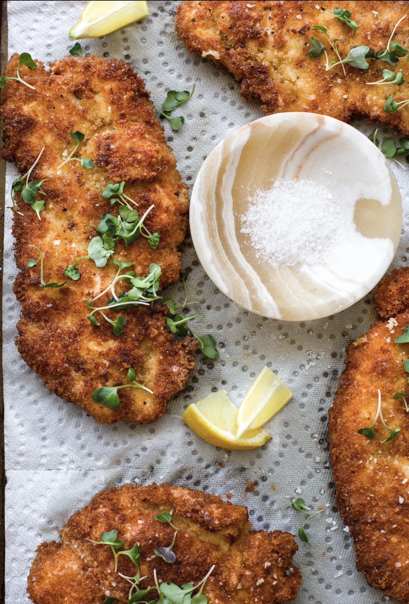 <p><strong>Breaded chicken breast</strong></p><p></p><p></p><p></p><p></p><p><span data-name="check_mark_button" data-type="emoji">✅</span>PROPER<span data-name="check_mark_button" data-type="emoji">✅</span></p>