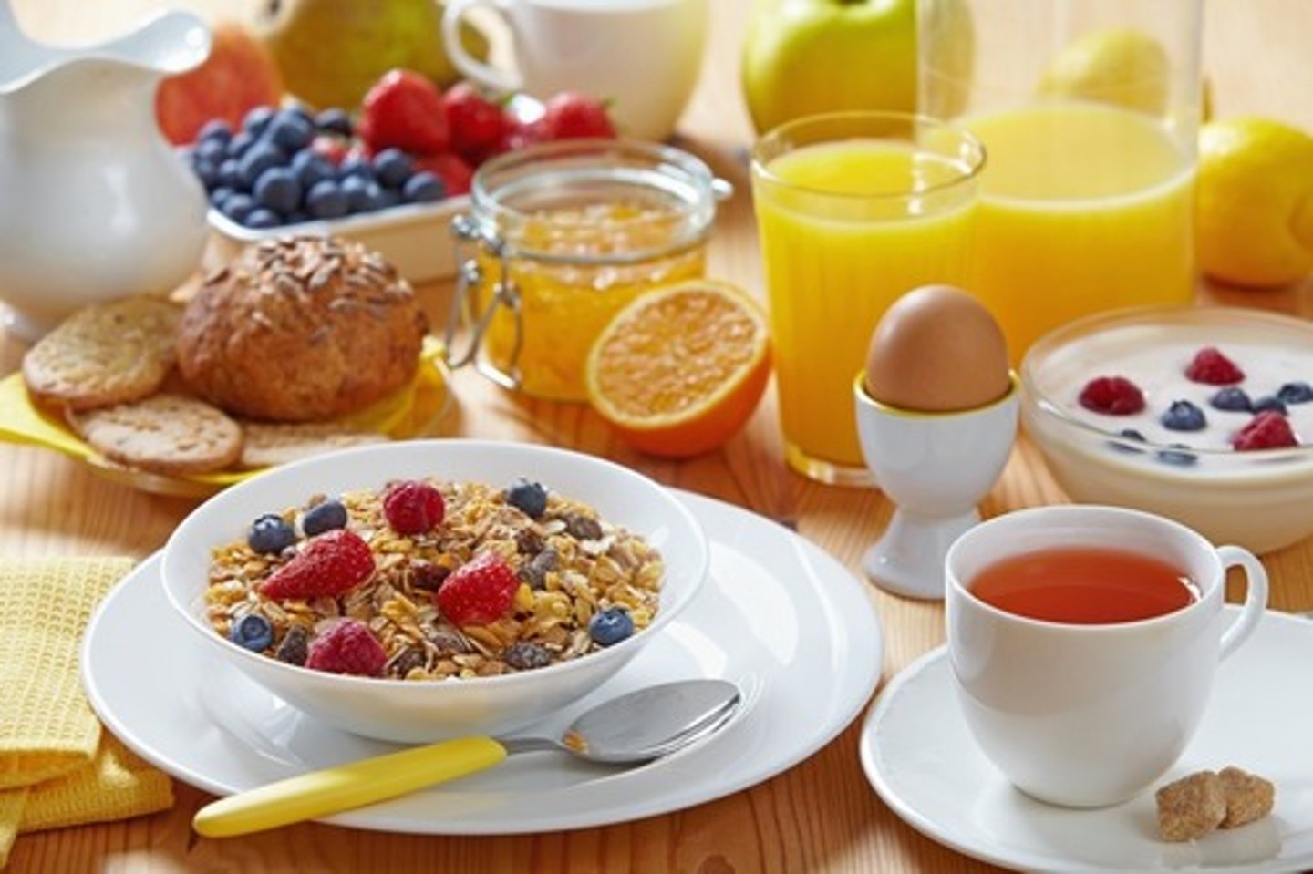 <p>Do they have breakfast?</p>