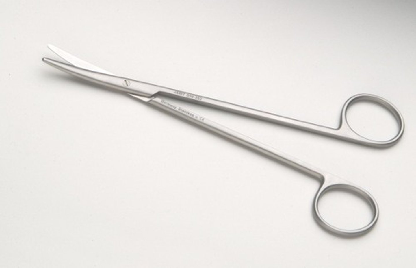 <p>Fine blades with blunt or pointed tips only used to cut soft delicate tissues that may not be as dense or fibrous. Longer handles in relation to the size of the blade. Not for cutting tough fascia/sutures- the blades are easily dulled</p>
