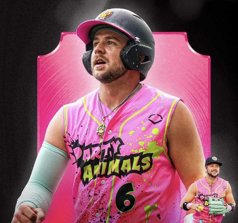 <h2 id="6outfieldstilllovehimevenwhenhemissesthetp">6, Outfield, Still love him even when he misses the TP</h2>