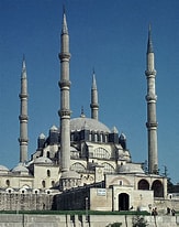  Sinan was the architect; he was a hugely famous and successful architect
 Commissioned by the Ottoman sultan Selim II (son of Suleyman the Magnificent)
o This mosque was built at the peak of Ottoman power in the Middle East