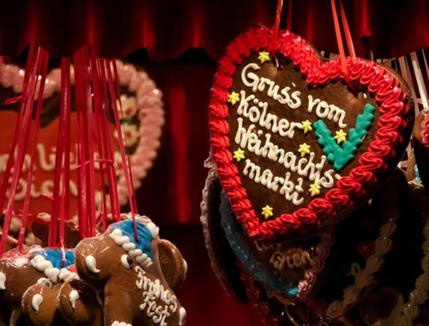 <p>type of gingerbread</p>