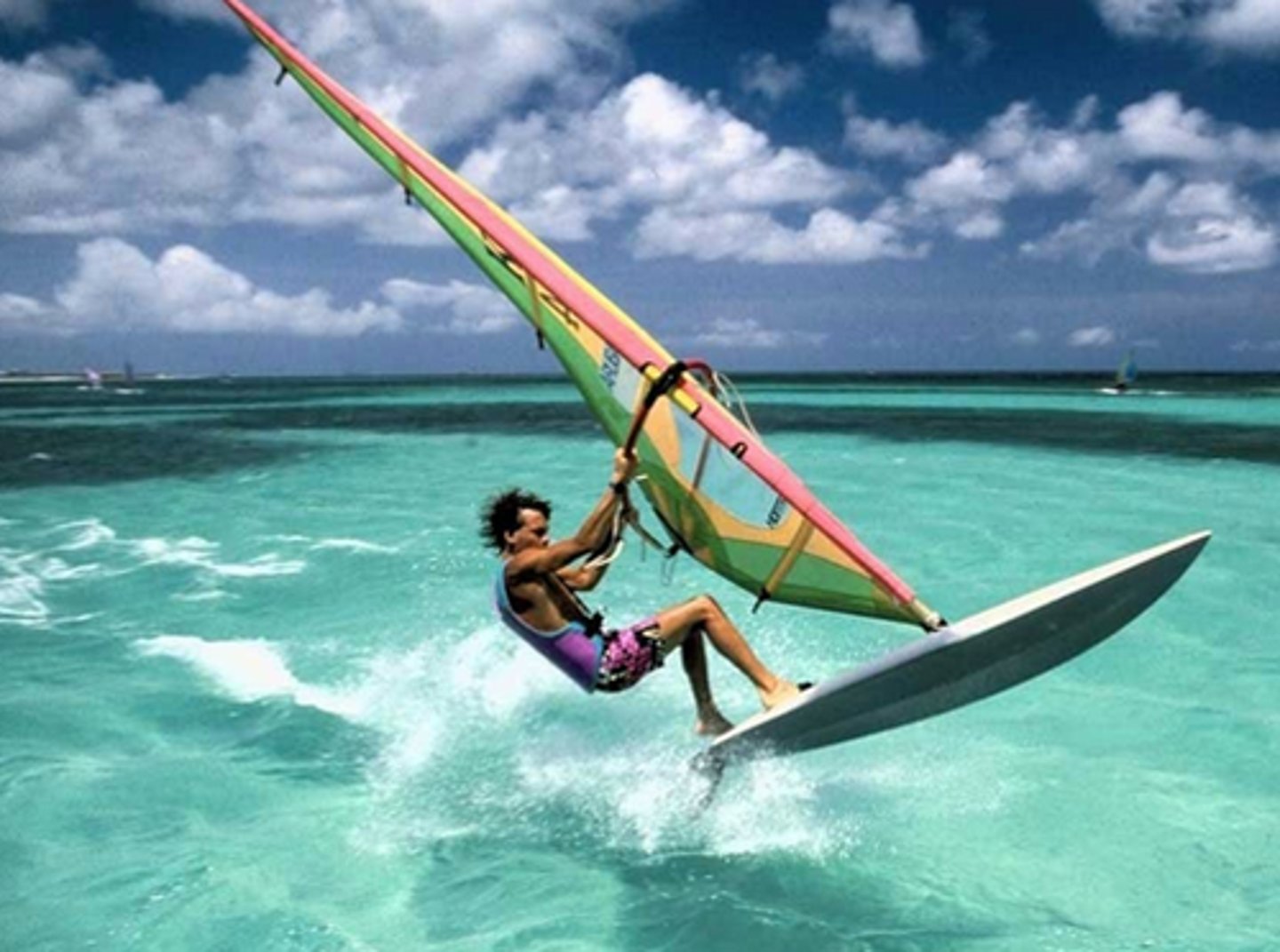 <p>windsurfing</p>