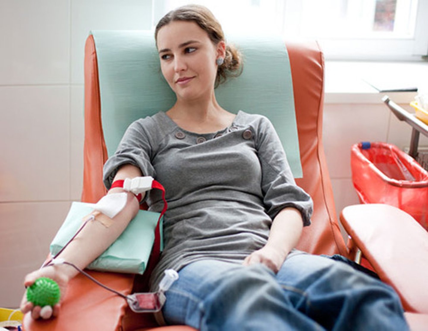 <p>to give blood</p>