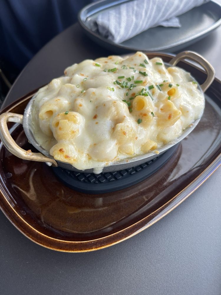 <p>Baked Mac &amp; Cheese</p>
