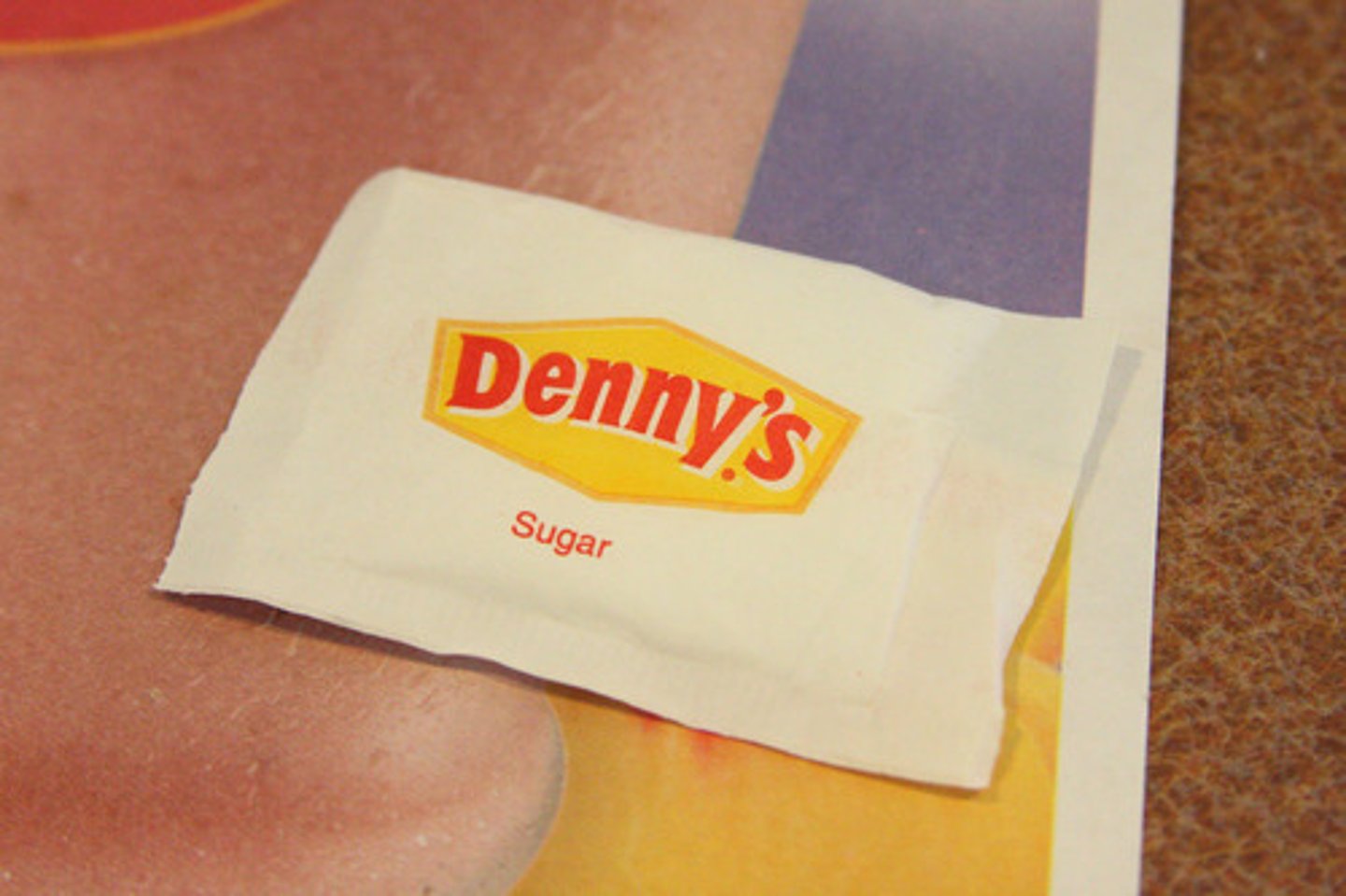 <p>(n) gói đường nhỏ</p>