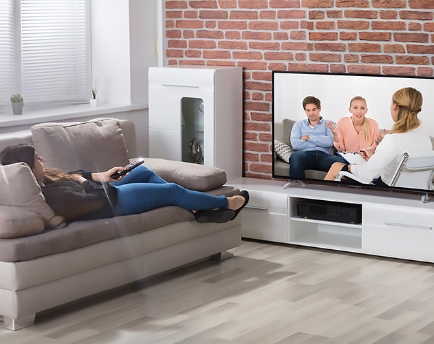 <p>A <strong>series</strong> is a number of short television or radio programmes about the same people.</p><p><span>|ˈsɪəriːz|</span></p><p>Сериал</p>