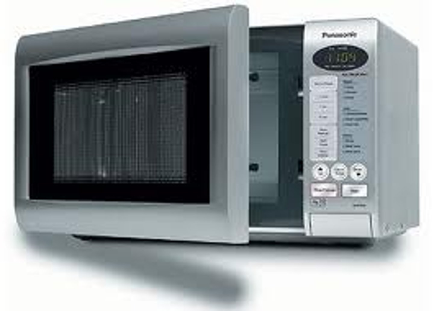 <p>a microwave (oven)</p>