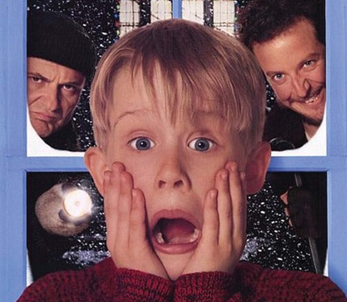 <p>make someone feel very frightened by threatening to kill or hurt them (khủng bố, đe dọa)</p>