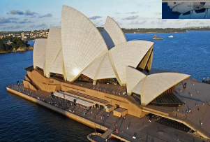 name the building architect and style 