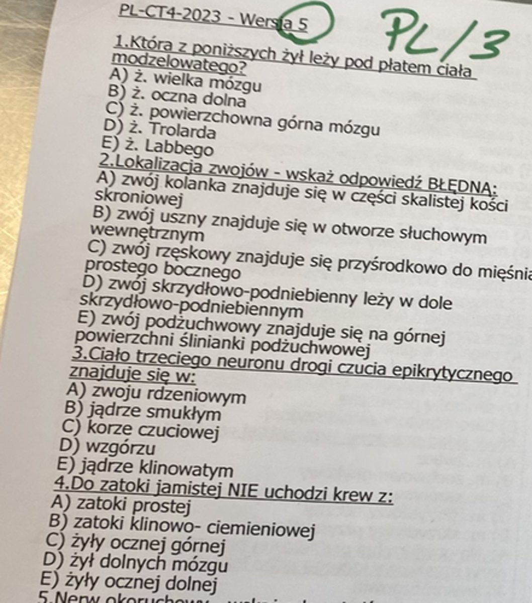 <p>4</p>