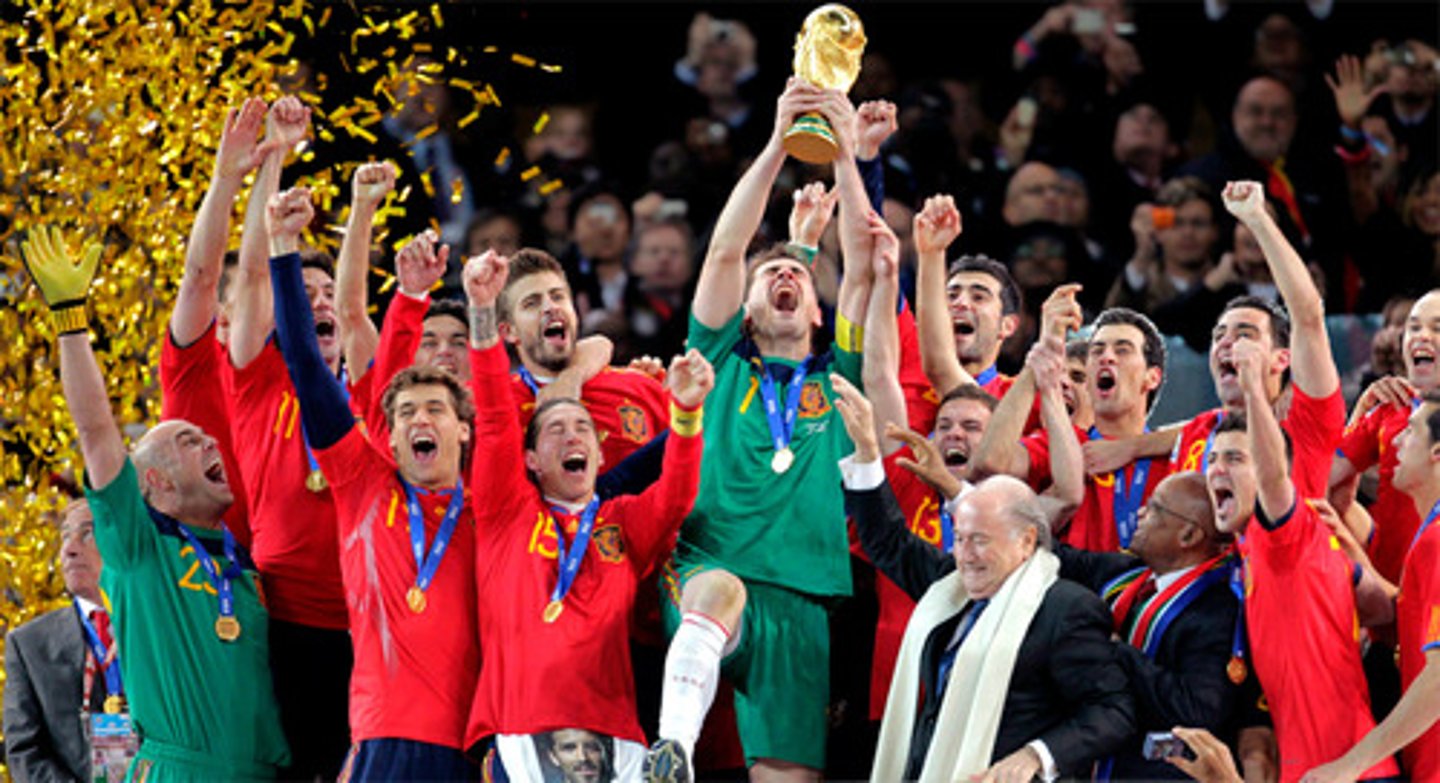 <p>champion</p>