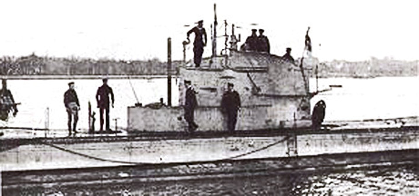 <p>German submarines, named for the German Unterseeboot, or "undersea boat," proved deadly for Allied ships in the war zone. U-boat attacks played an important role in drawing the United States into the war.</p>