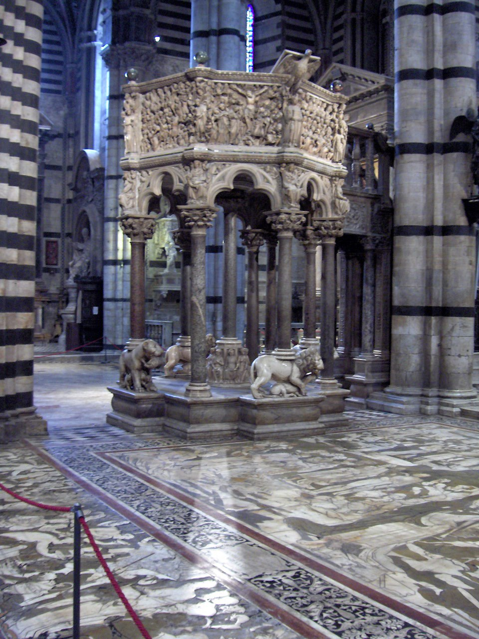 <p>Pisa Baptistery Pulpit, Siena Pulpit – classical Roman revival</p>