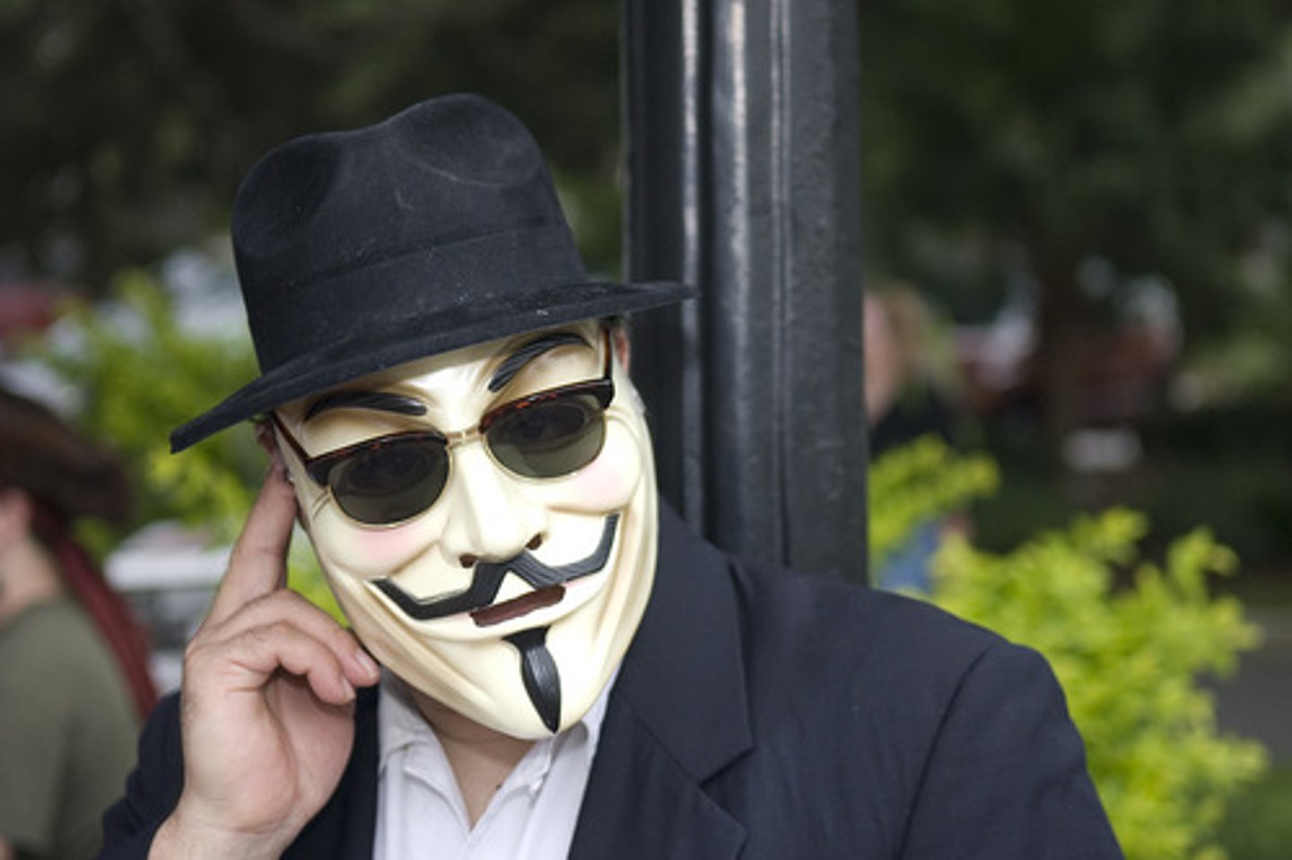 <p>something that changes appearance to hide identity</p>