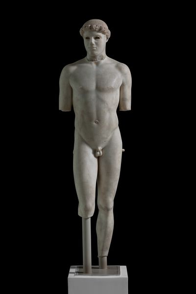 <p>What is the name of this Greek sculpture, when was it made, and how does it differ from earlier kouros in style and posture?</p>