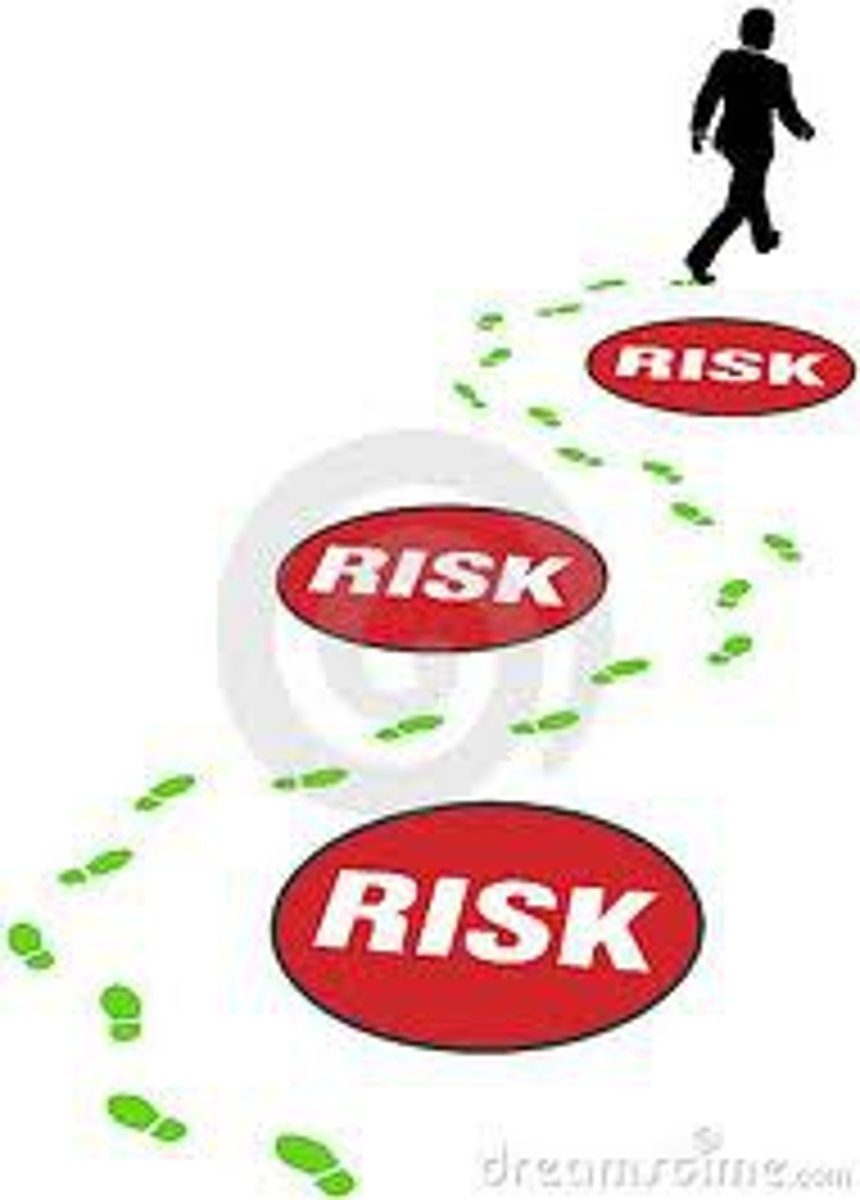 <p>(v) tránh</p><p>eg: To _____ going out of business, owners should prepare a proper business plan.</p>