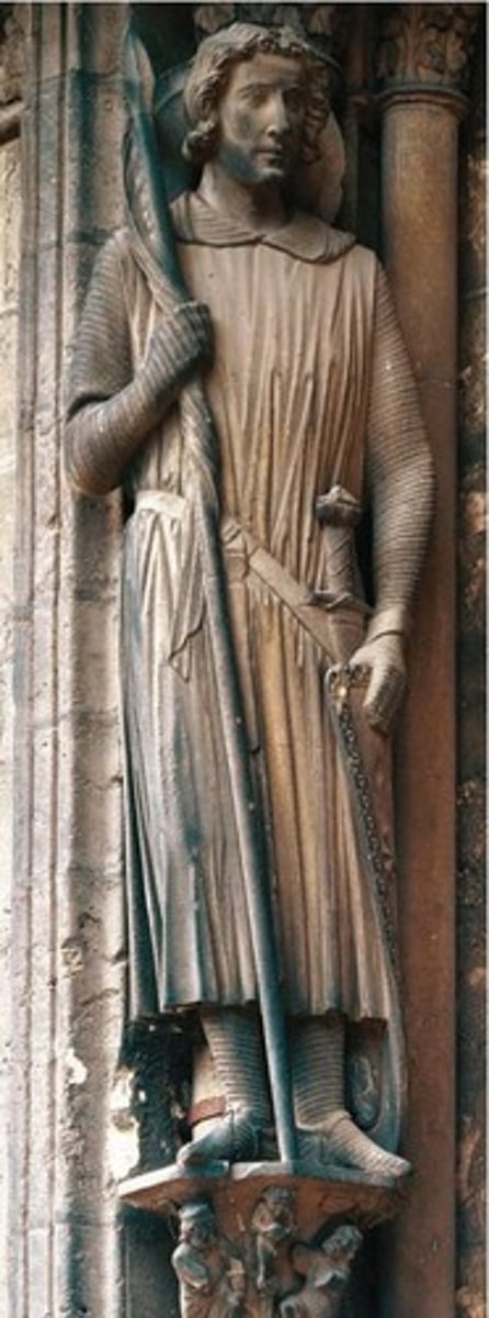 <p>Gothic sculpture</p>