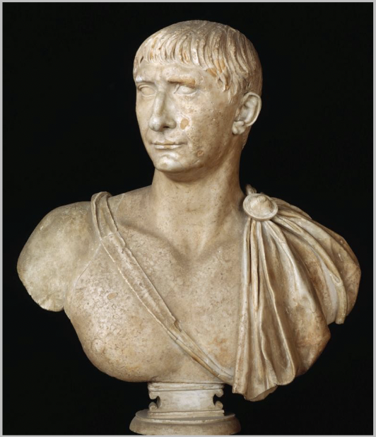 bust of trajan