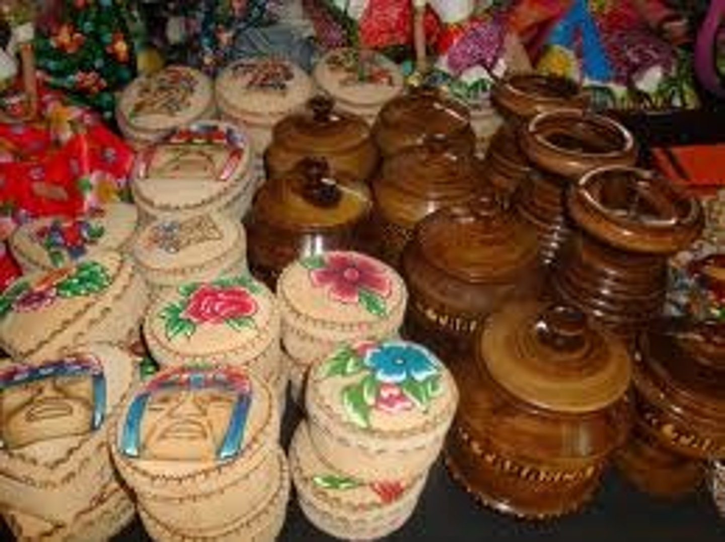 <p>handicrafts</p>