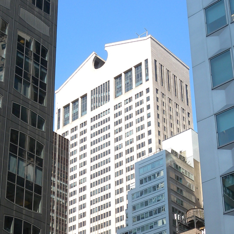 <ul><li><p><strong>550 Madison Avenue</strong></p></li></ul><p></p>