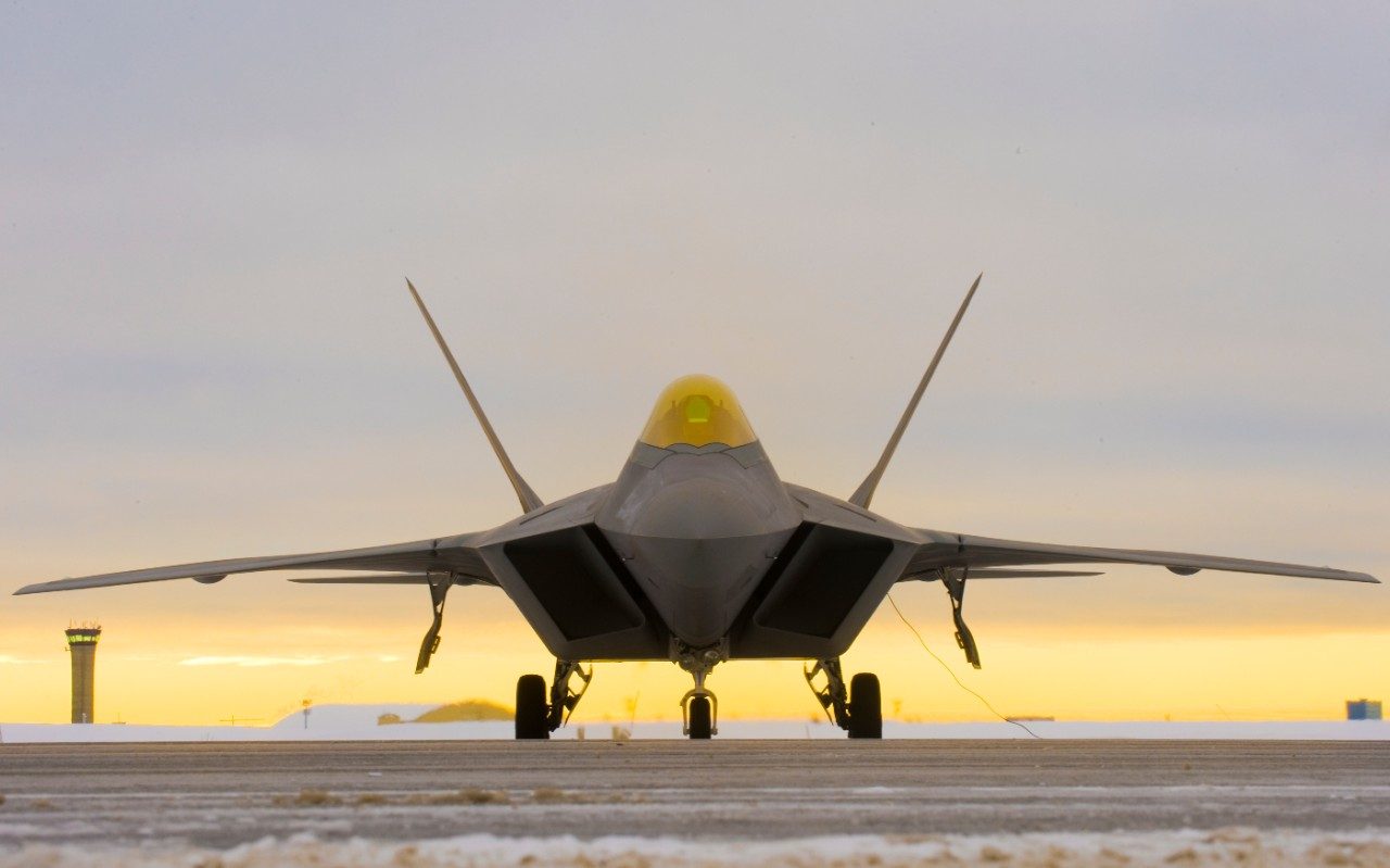 <p><span>S&amp;C Characteristic: Has a horizontal tail, but originally did not need it because it had thrust vectoring</span></p>
