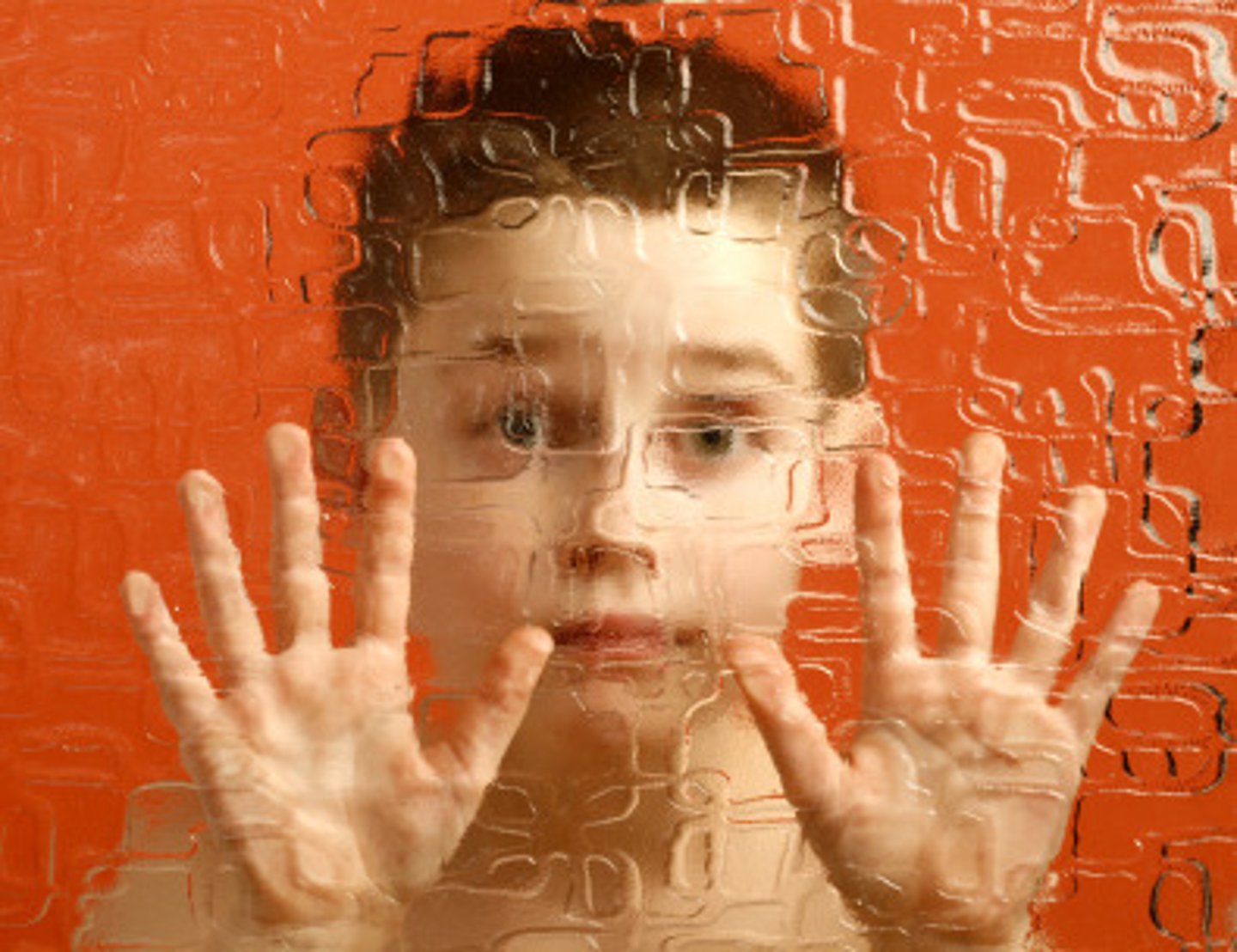 <p>(n) a brain condition that affects the development of social and communication skills in ways that can be severe or slight, and that can make someone's behaviour and interests different from people without the condition: /ˈɔː.tɪ.zəm/</p><p>_Her son was diagnosed with... at the age of three.</p>