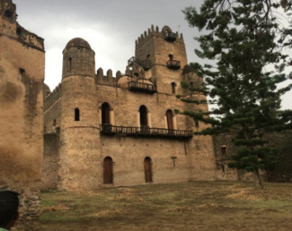 A Christian-led kingdom that expressed their power through architecture (ex. 11 massive churches made entirely out of rock). Their Christian religion developed independently from the Roman Catholic Church and the Orthodox Church.
LO 1.10) This kingdom developed and changed over time through their use of Christianity. This kingdom was the only community in Africa that followed the Christian religion.