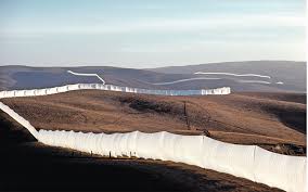<p>Who created <em>Running Fence</em>?</p>