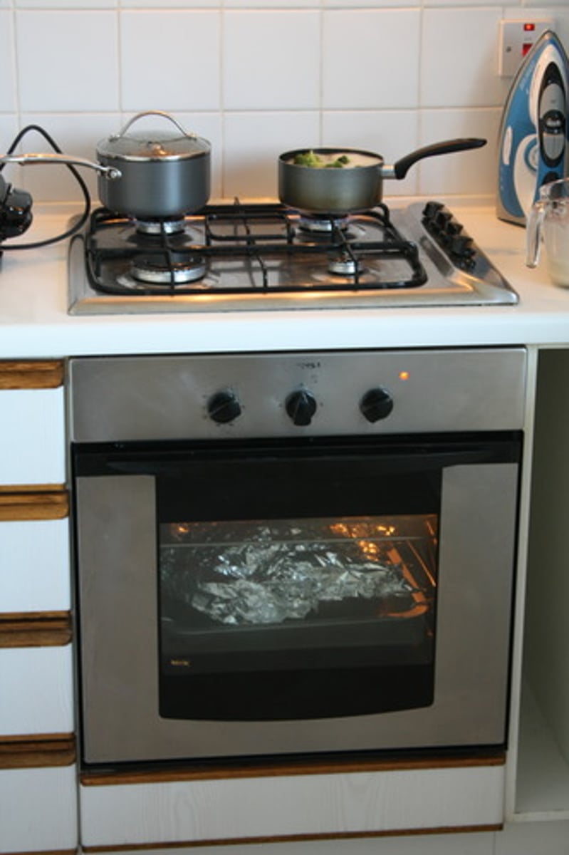 <p>oven/cooker</p>