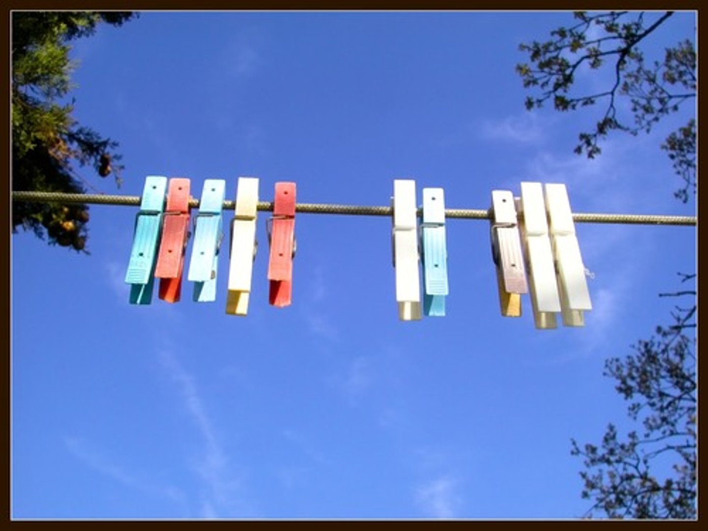<p>clothesline</p>