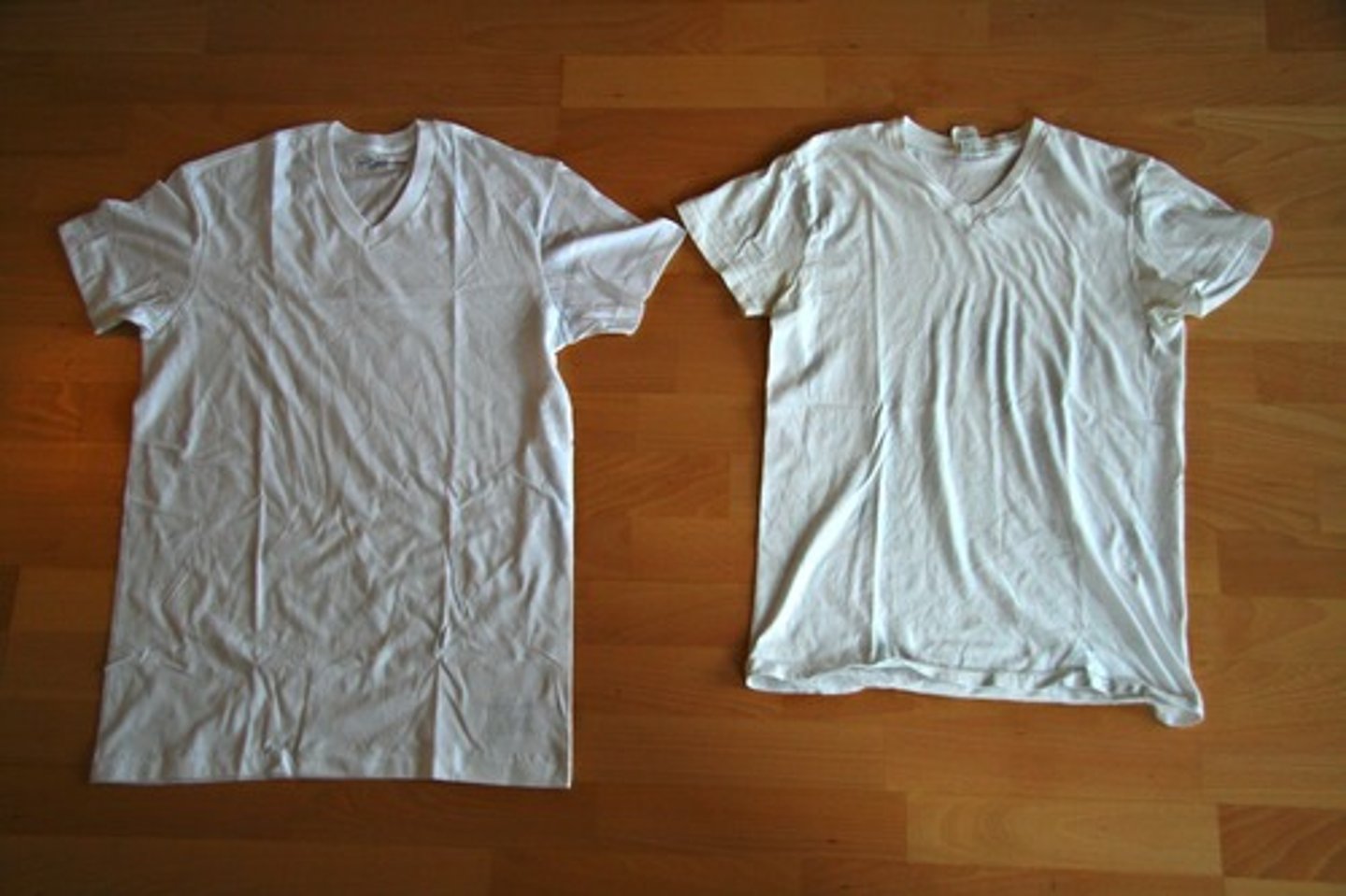 <p>the perception of an object as the same size regardless of the distance from which it is viewed; example someone's height</p>