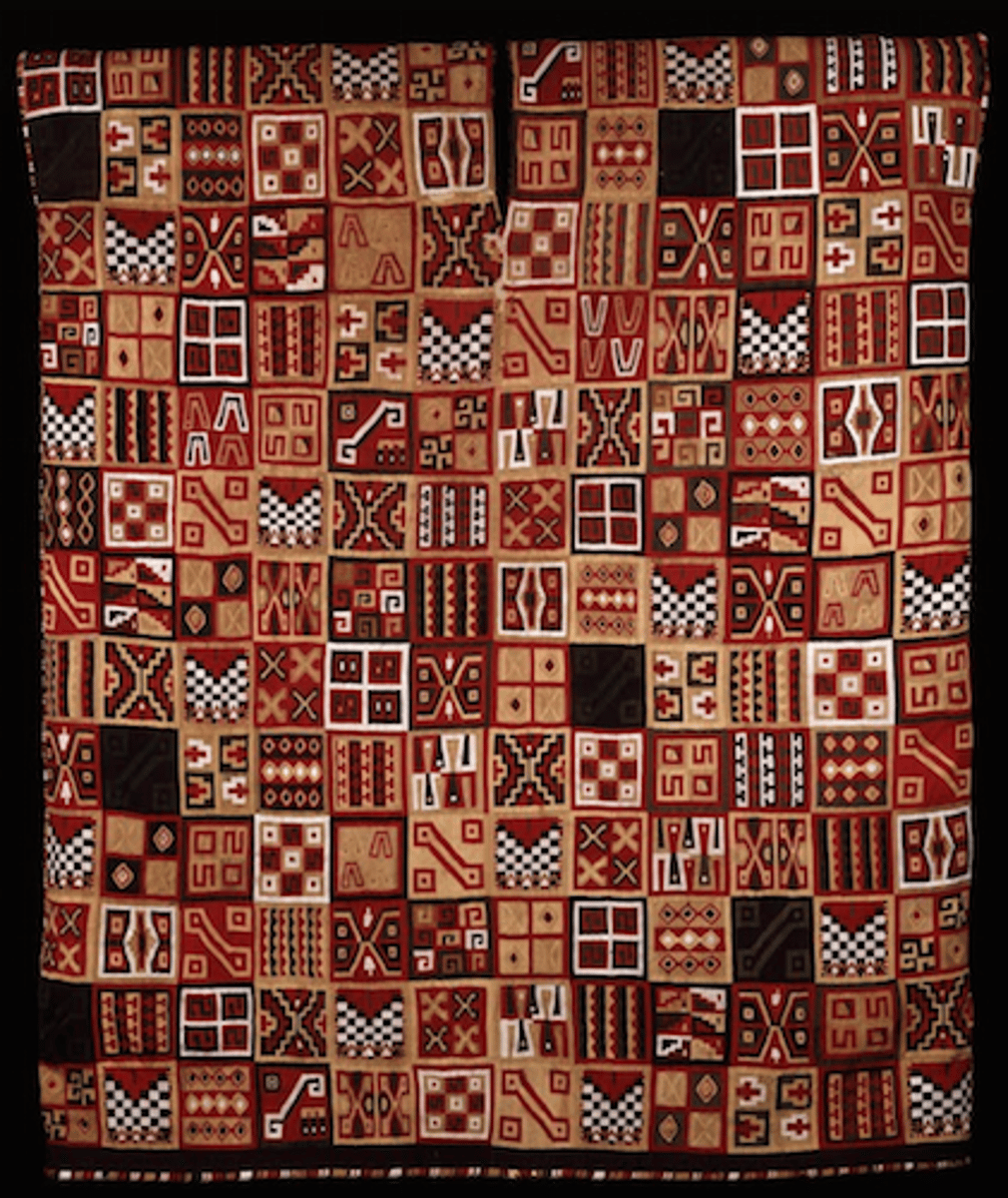 <p>All-T'oqapu tunic</p>
