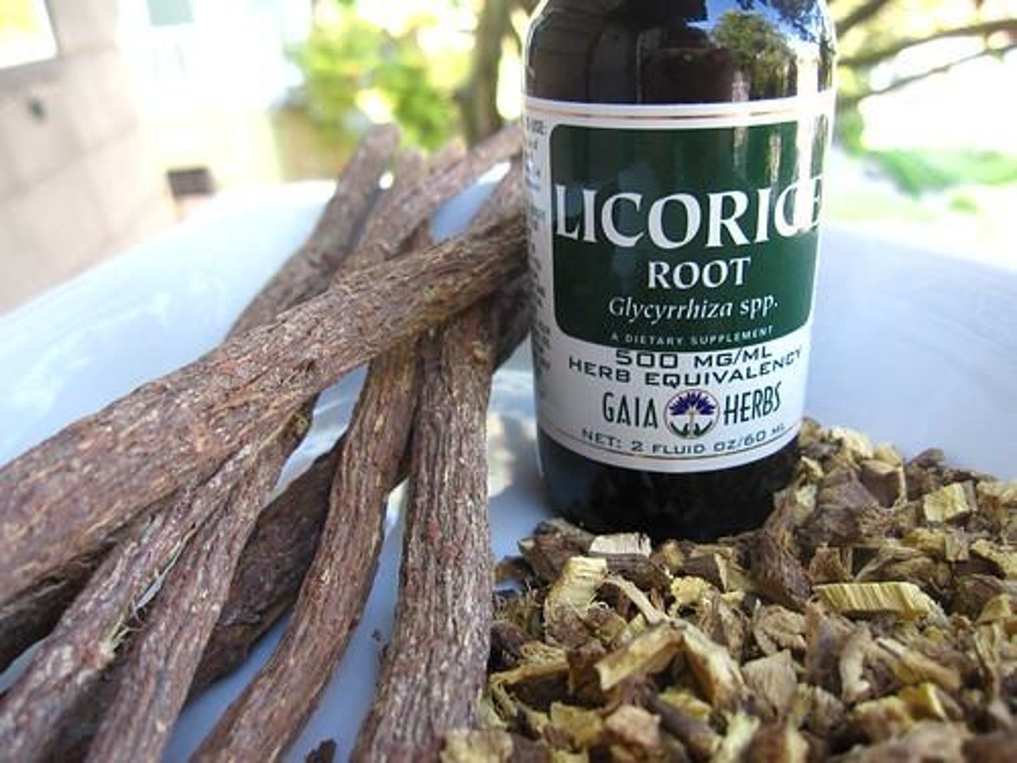 <p>Used for bronchitis, sore throat, stomach ulcers, viral hepatitis.</p>