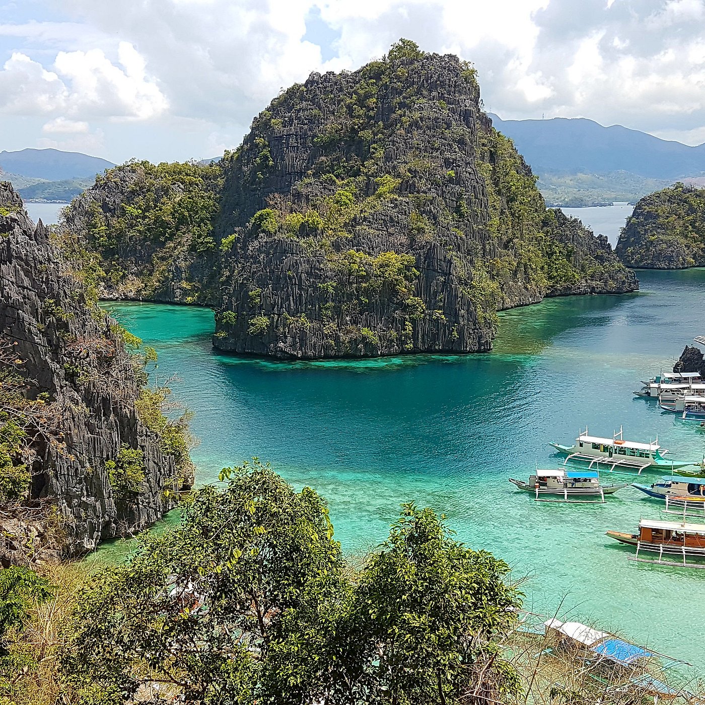 <p><span style="color: #000000">Seven enchanting lakes surrounded by craggy limestone cliffs attract hundreds of nature lovers to this island in northern Palawan, near the town of Coron.</span></p>