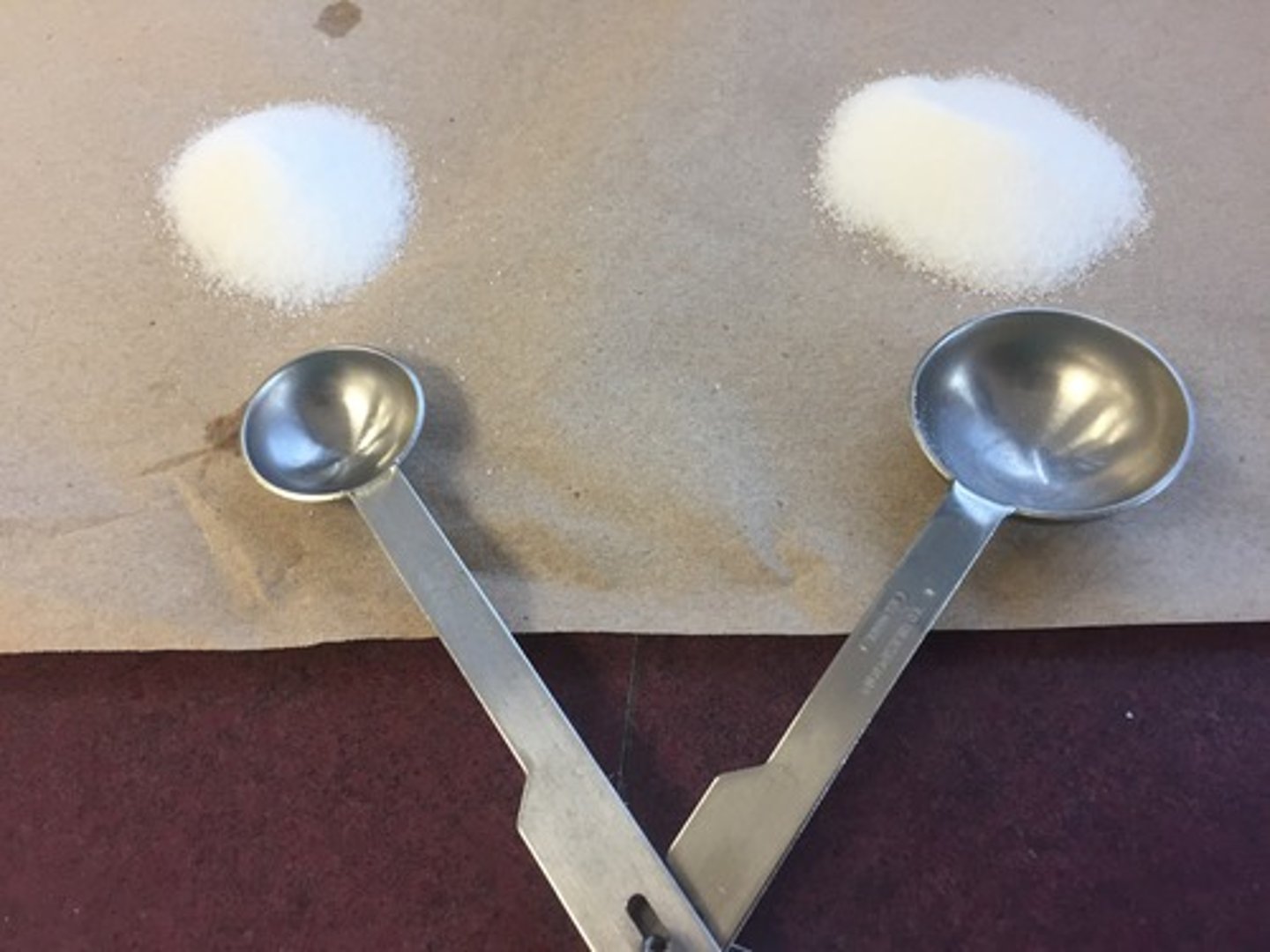 <p>1 1/2 teaspoons</p>