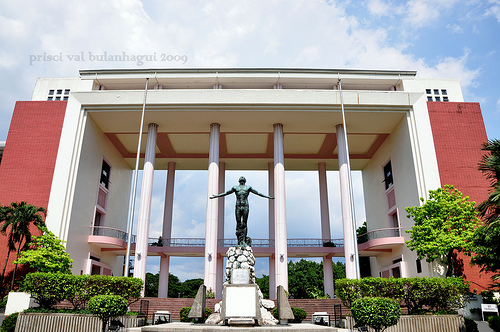 <p><span>Quezon Hall - University of the Philippines</span></p>