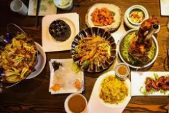 <p><span style="color: rgb(97, 150, 34);"><strong>饮食</strong></span></p>
