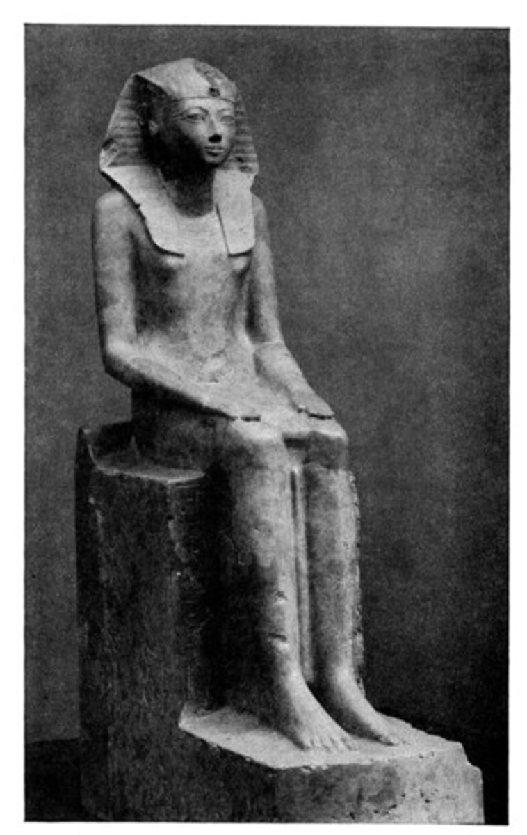 <p>Name: Seated Statue of Hatshepsut</p><p>Time Period: New Kingdom, 1479-1459 BCE</p><p>Medium: limestone and paint</p>