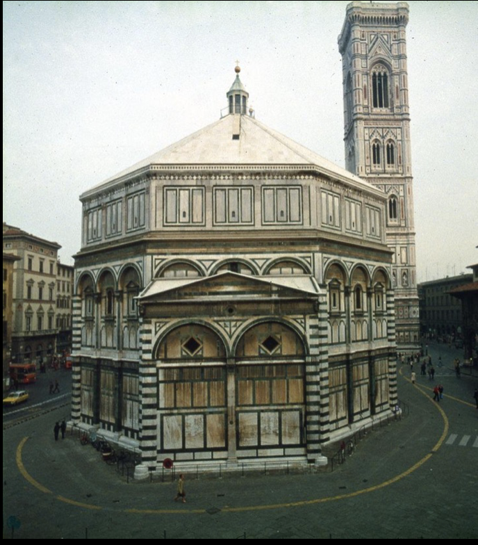 <p><em>revetment</em></p>