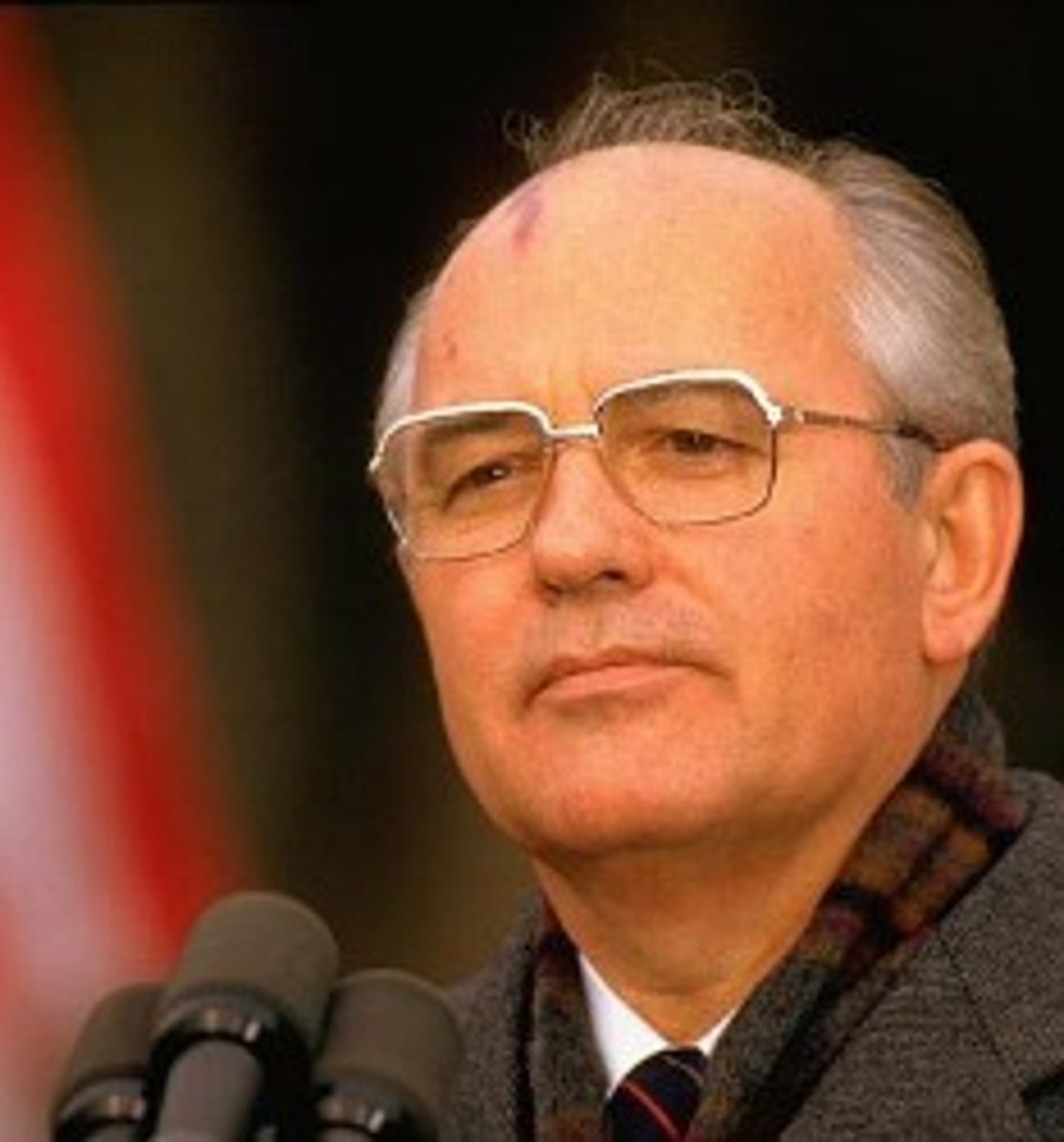 <p>leader of the Soviet Union from 1985 to 1991; his reform efforts, including glasnost and perestroika, led to the collapse of the USSR</p>