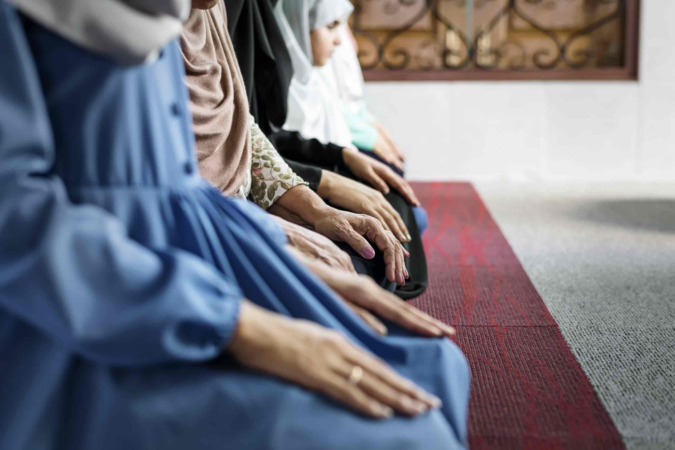 <p>wa ashadu anna muhammadar rasulullah</p>