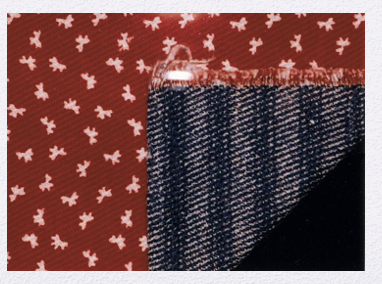 <p>Roller printing with a pattern on both sides of the fabric.</p>