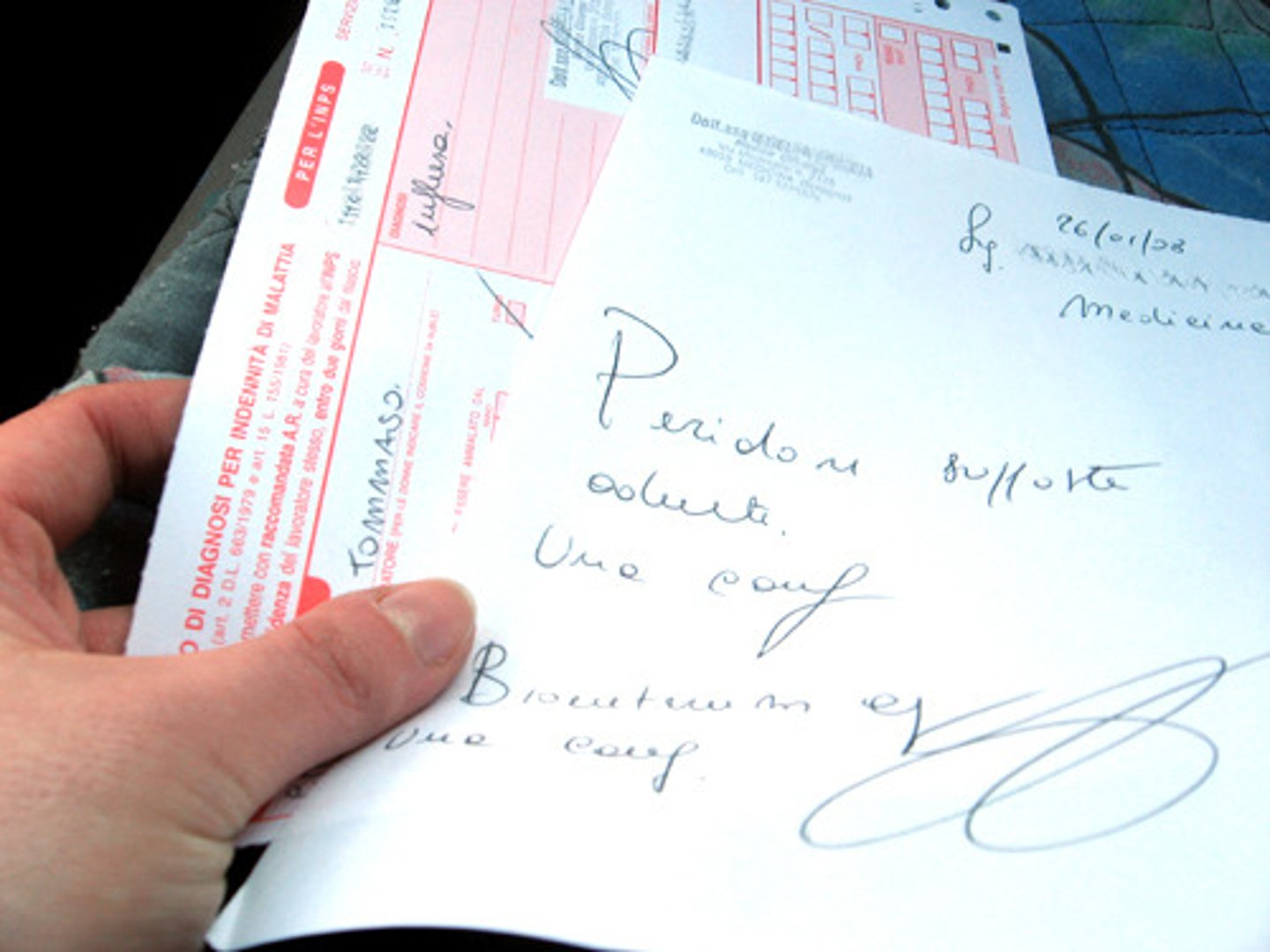 <p>to prescribe</p>
