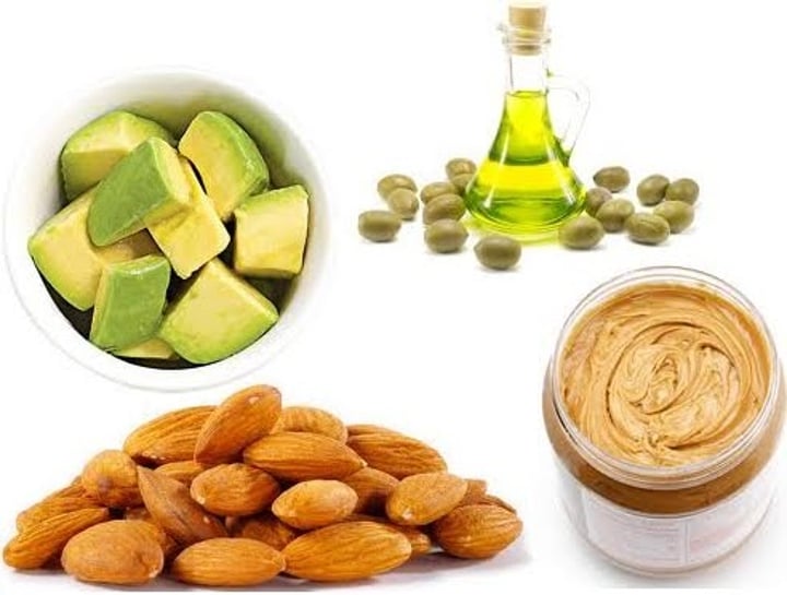 <p>Healthy fats<br>-Nuts<br>-Olives<br>-Olive oil<br>-Seeds<br>-Avocados<br><br>Lower cholesterol while decreasing the risk of heart disease</p>