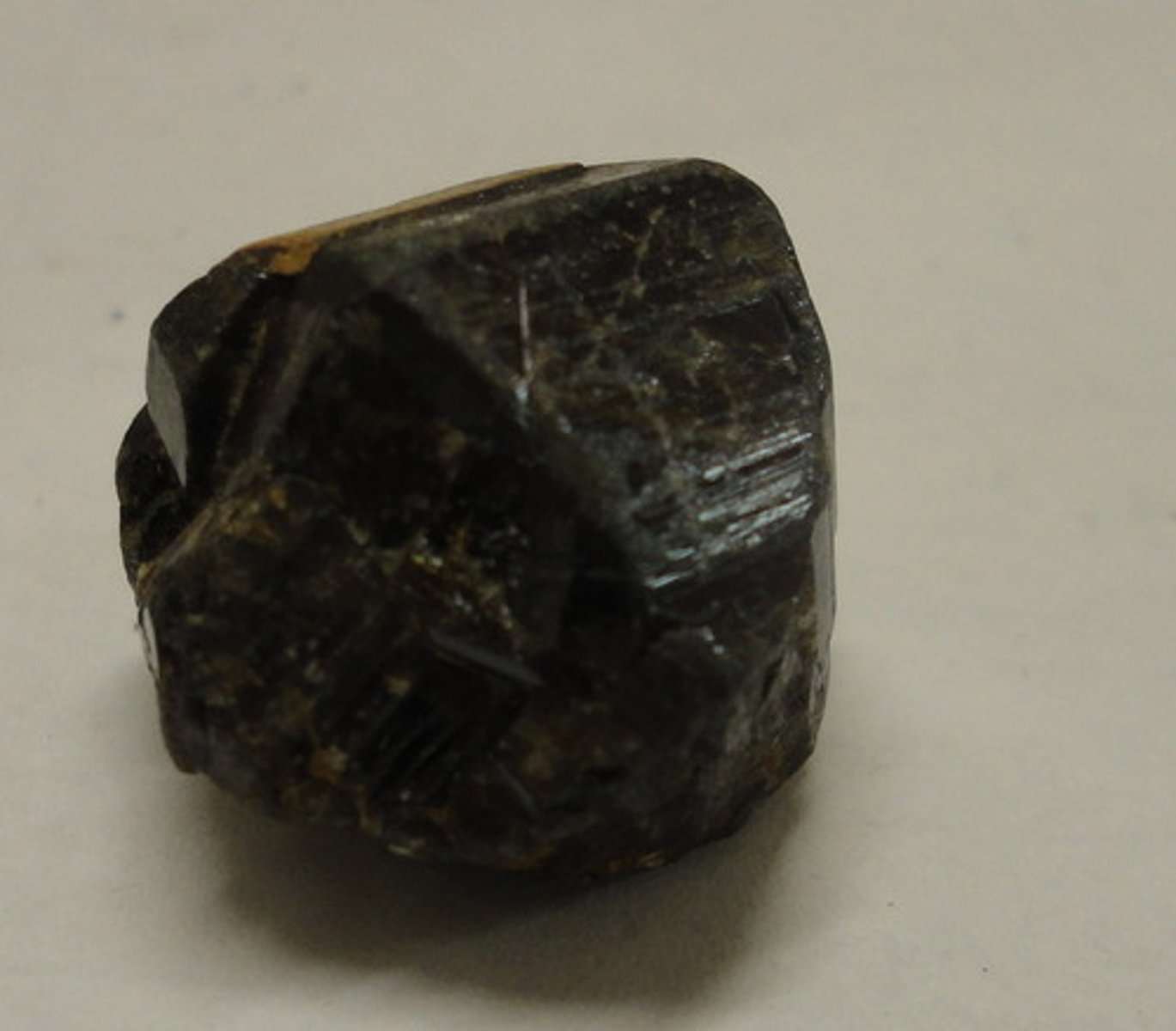 <p>SnO2</p>