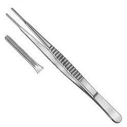 Vascular; grasping fine tissue; many lengths ; used in all types of surgery ; 1 x 2 rows of serrations